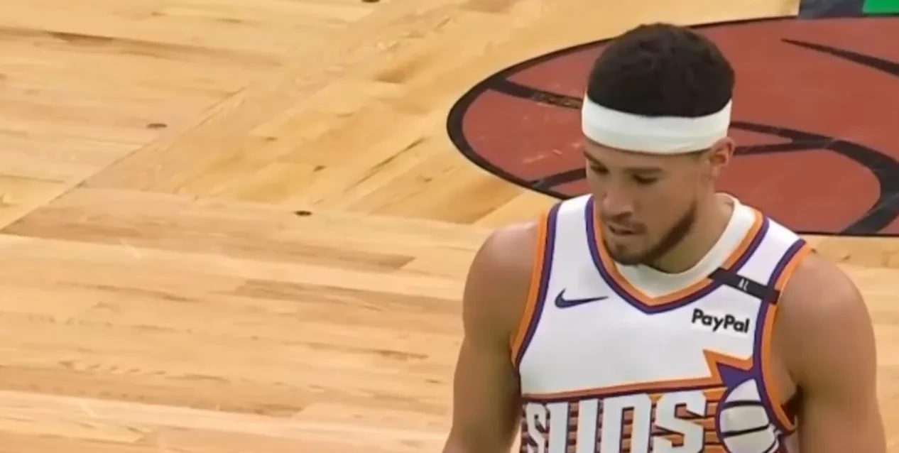 九游游戏体育版太阳队防守崩盘，惨遭对手狂轰猛炸，日期没有开始新闻数据人民.